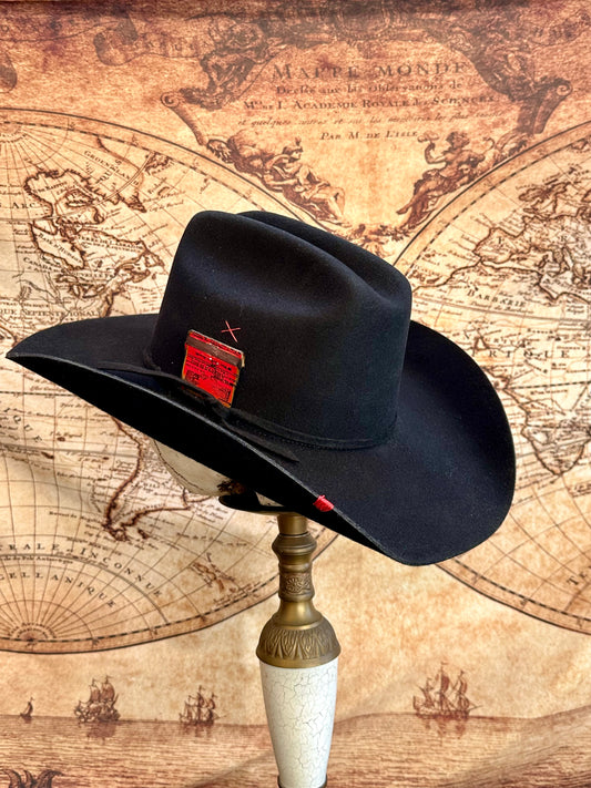 Old Montana size 58 M