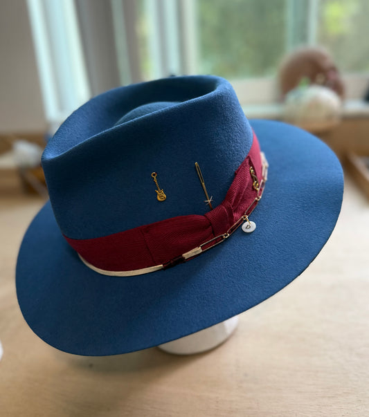 Slate Grammy Blue